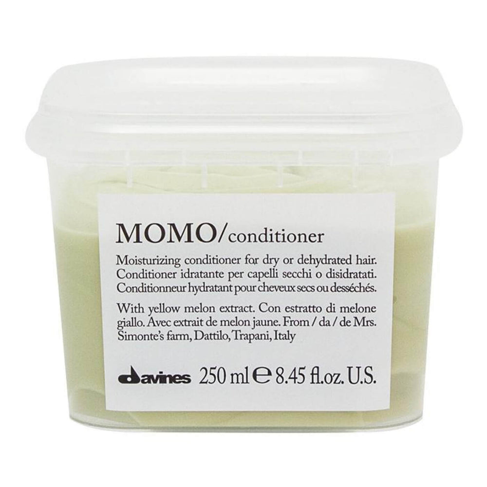 
                  
                    Essential Haircare MOMO/ Conditioner
                  
                